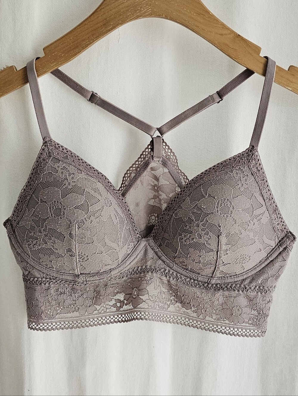 Victoria's Secret Lightly Lined Lace Longline Bralette Grey